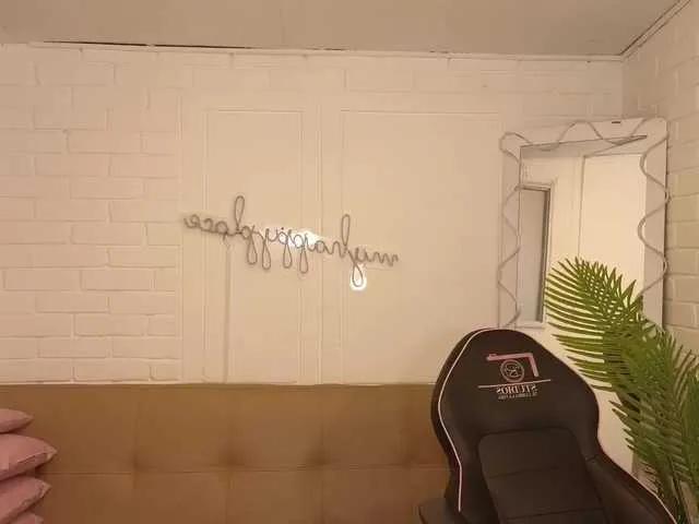Artemiss-tay from BongaCams is Freechat