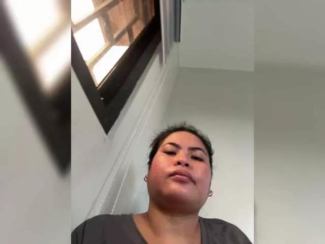 Asianbigbuttyboobs from BongaCams