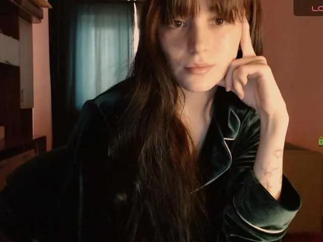 Asya- from BongaCams