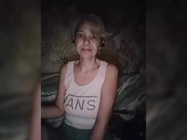 AsyaLorna from BongaCams