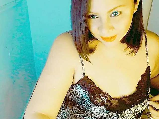 atenas18021 from BongaCams is Freechat
