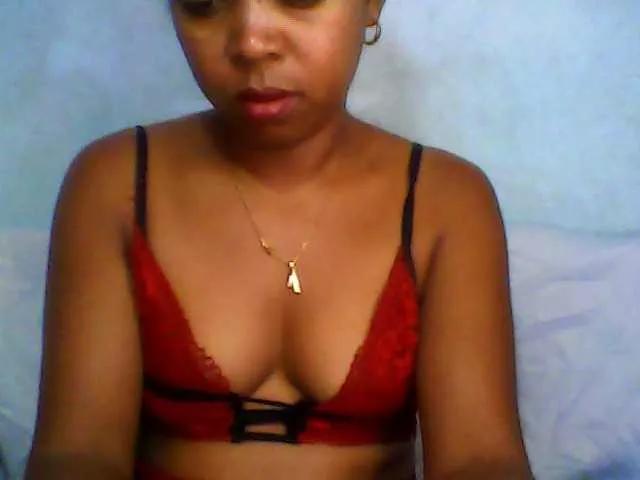 Baby-giiirl23 from BongaCams