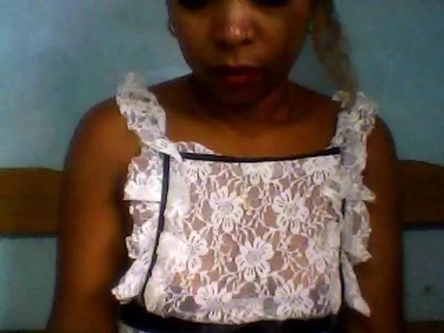 Baby-giiirl23 from BongaCams