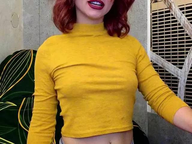 BabyAryaa from BongaCams
