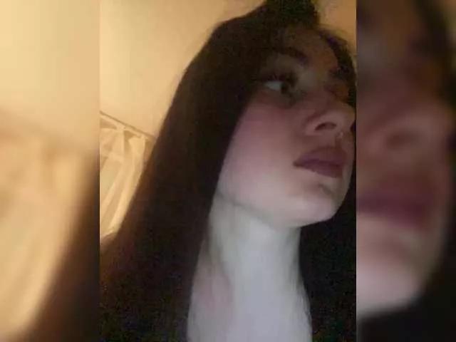 BabyMilia717 from BongaCams