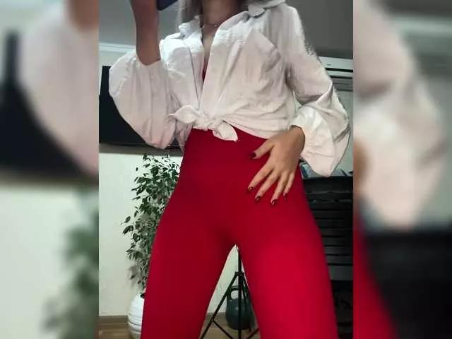 BabyMur from BongaCams