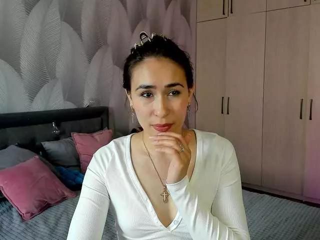Bambiiiii from BongaCams