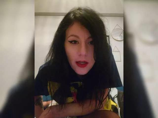 Bananawrotik from BongaCams