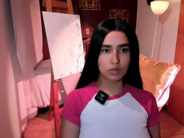 Bella-mwc from BongaCams
