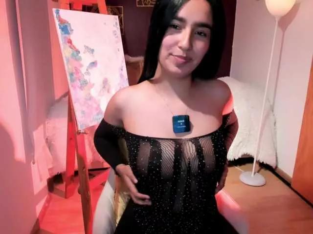 Bella-mwc from BongaCams