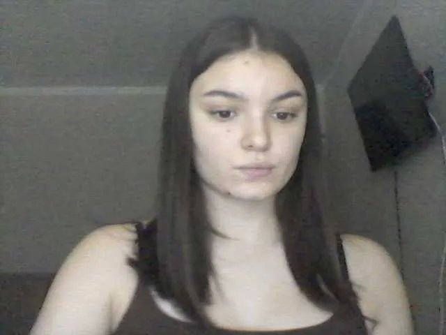 Bella1ove on BongaCams 