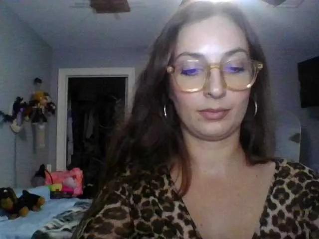 BellaBloom from BongaCams