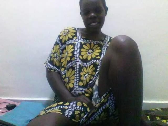 Bigassqueen from BongaCams is Freechat