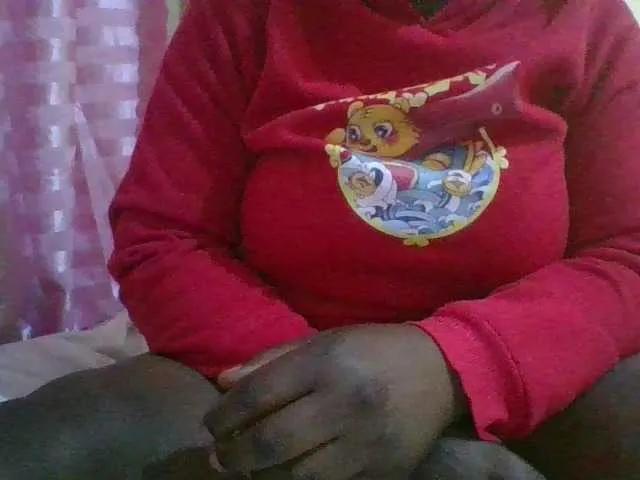 bigboobies2 from BongaCams is Freechat