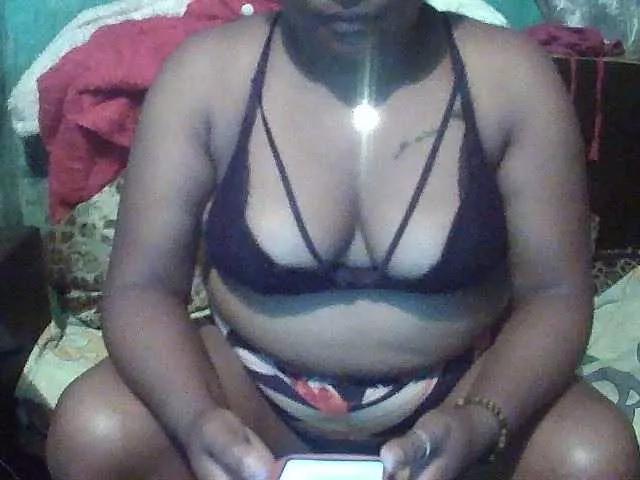 Bigboobs14 from BongaCams