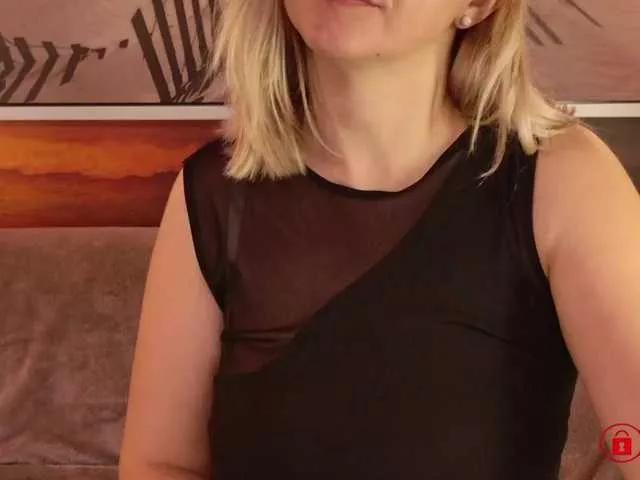 BigBoobsARRI from BongaCams