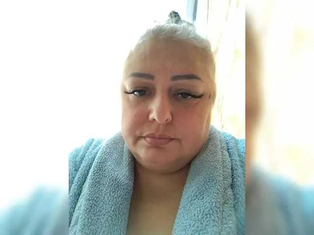 BigMilf from BongaCams is Freechat