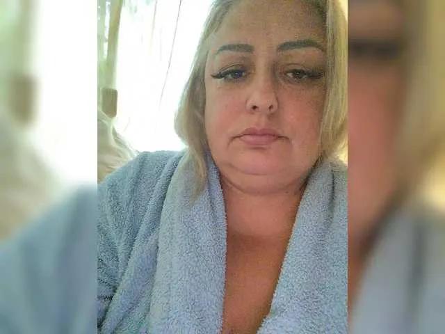 BigMilf from BongaCams is Freechat