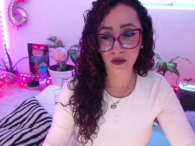 bomboncita288 from BongaCams