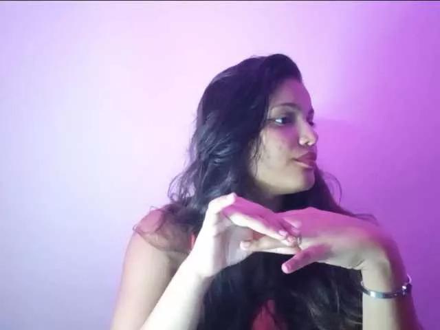 Bombonzin from BongaCams
