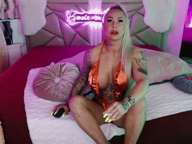 Bonnie2024 from BongaCams