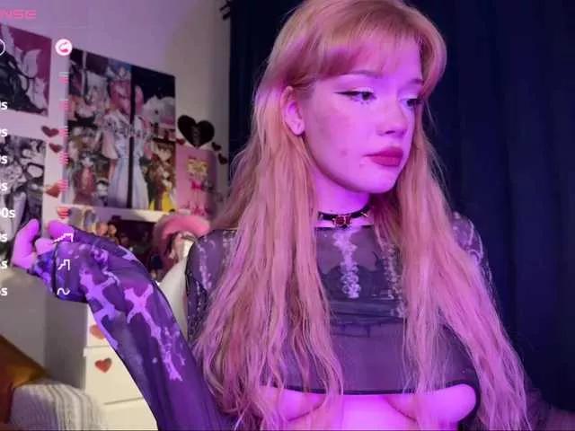 Boobsybootie from BongaCams
