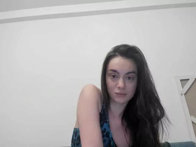 bubble-gum122 from BongaCams