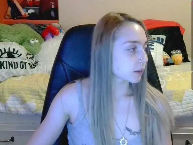 bubblybubbles from BongaCams