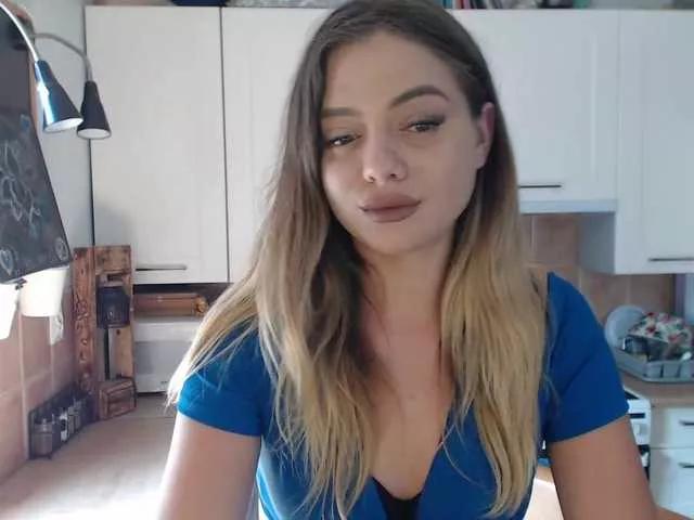 BuffyFire from BongaCams
