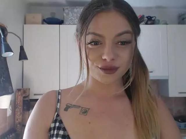 BuffyFire from BongaCams