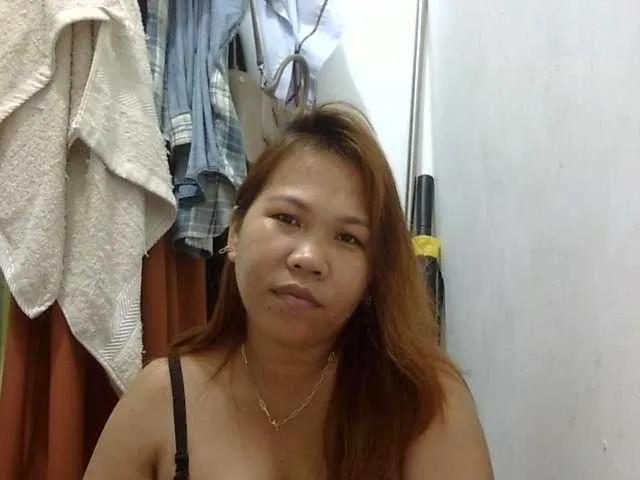 Bunnygreen from BongaCams