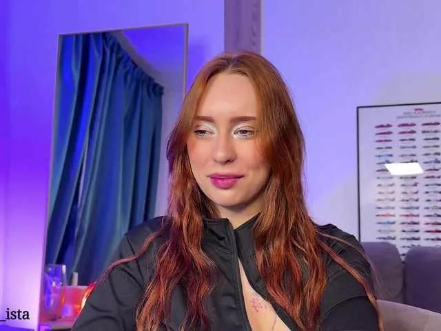 callyess from BongaCams