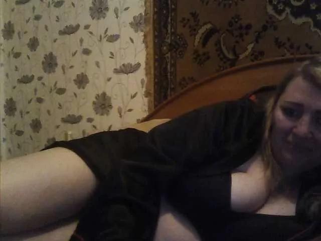 CamilleSmile from BongaCams is Freechat