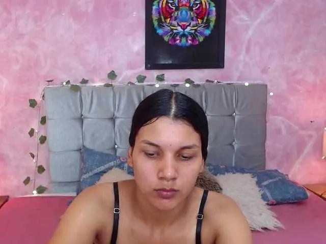 CANDY-MOONN from BongaCams is Freechat