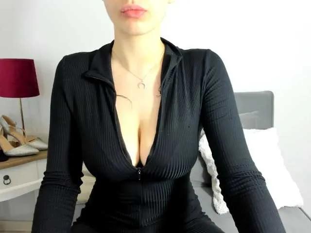 CarleighNaughty from BongaCams is Freechat