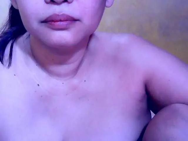 Carmela4u from BongaCams is Freechat