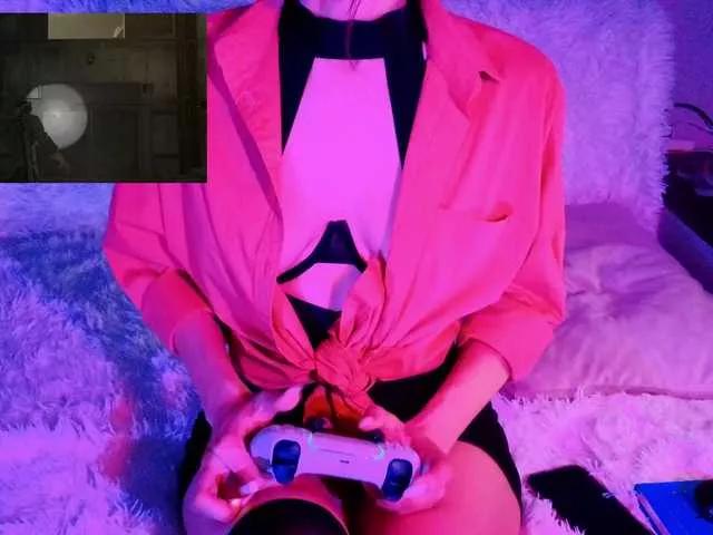 CassieSaunders from BongaCams