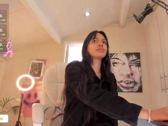 catalinasaiz from BongaCams