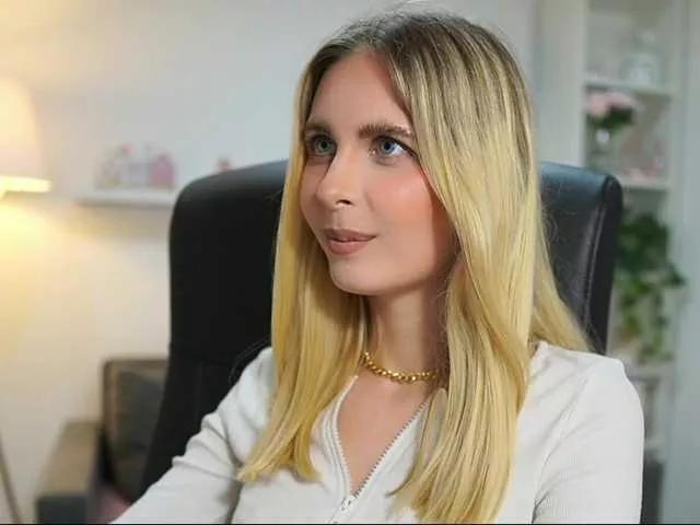 catecrago from BongaCams is Freechat