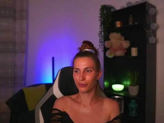charlottgotit from BongaCams