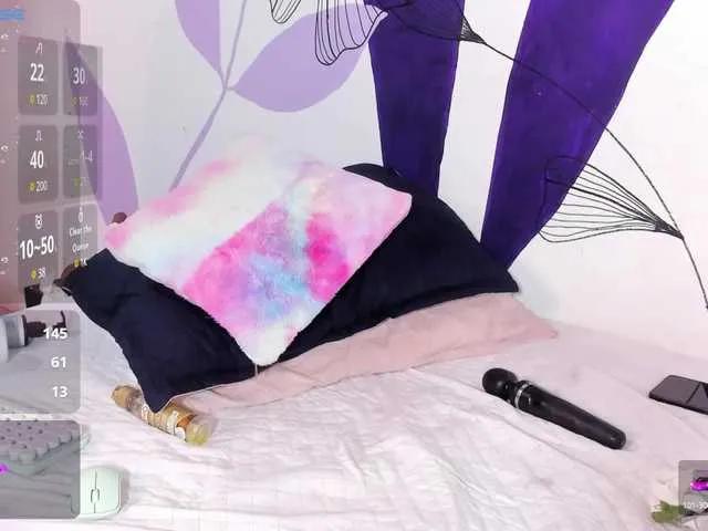 Chloe- from BongaCams is Freechat