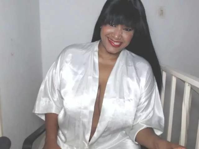 Chocolate13 from BongaCams