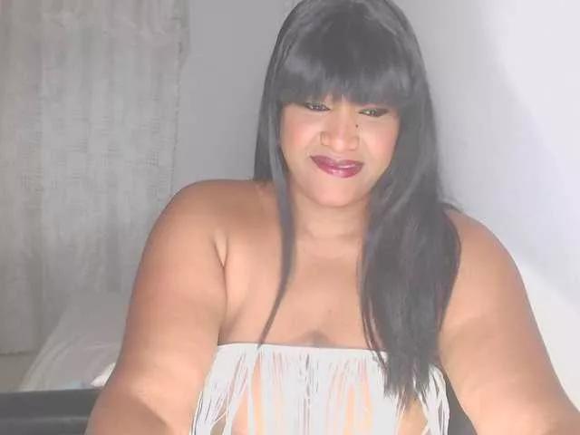 Chocolate13 from BongaCams