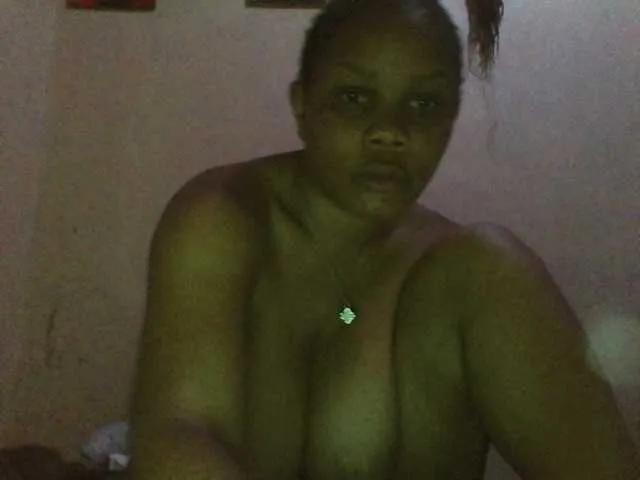 Chocolatecreamy78 from BongaCams is Freechat