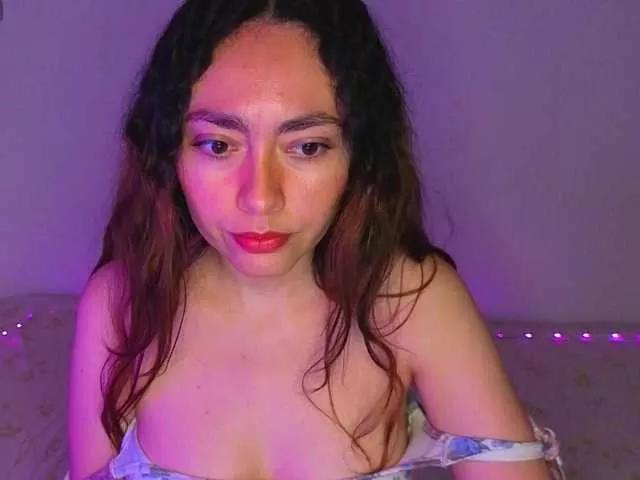 ColombianPerla from BongaCams