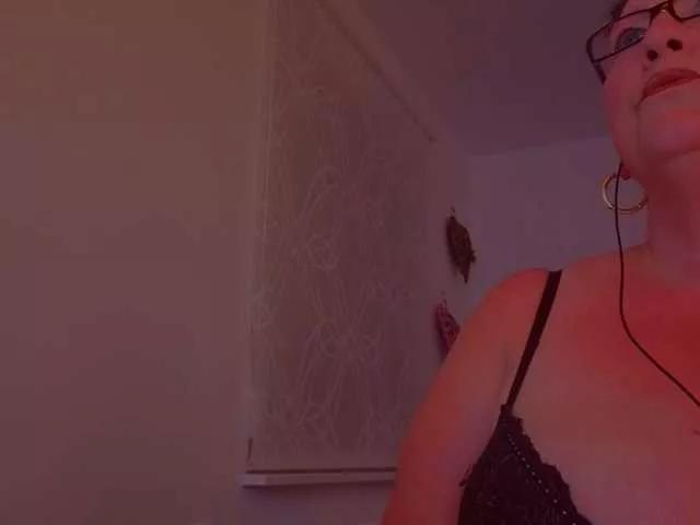 Connyat99 from BongaCams