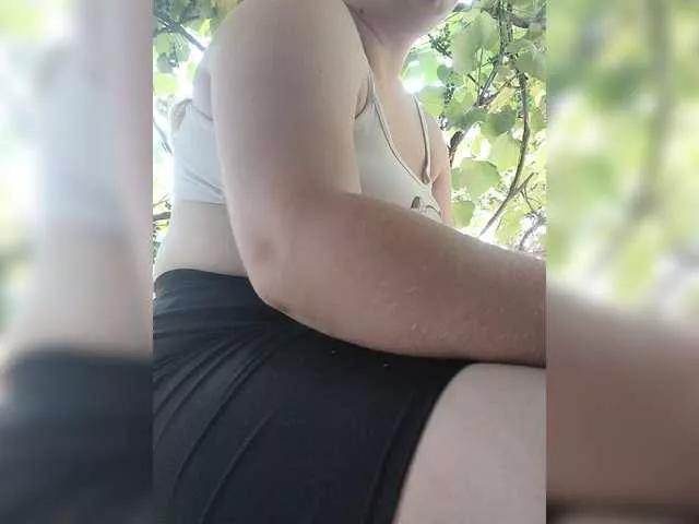 Cristina1998 from BongaCams is Freechat