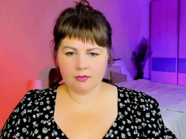 CrystaalStaar from BongaCams is Freechat