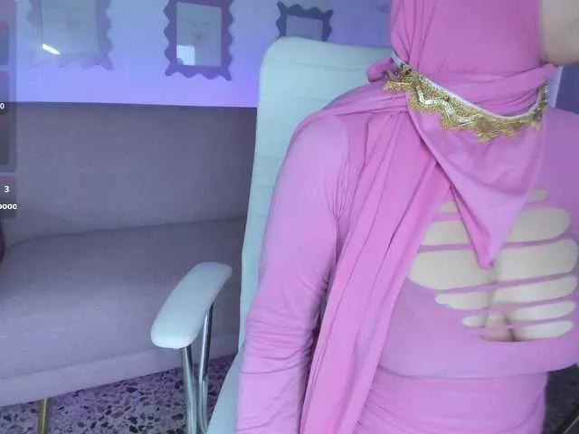 crystal-peed from BongaCams is Freechat