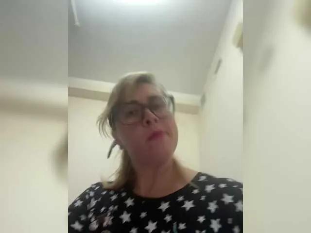 Crystal00Girl from BongaCams is Freechat